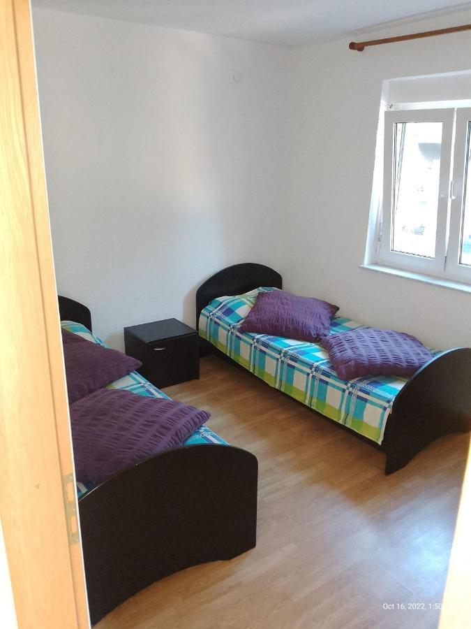Apartman Tomic - Copacabana Beach Okrug Gornji Exterior foto